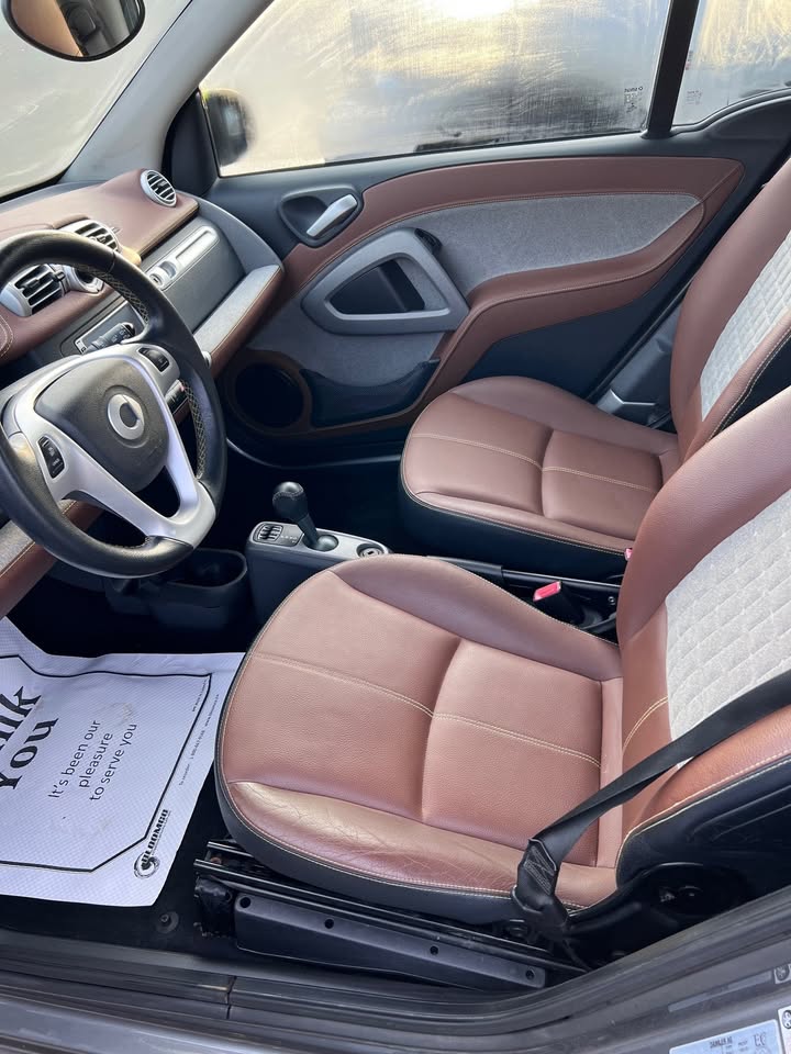 2014 Smart Fortwo Pure CERTIFIED photo 2